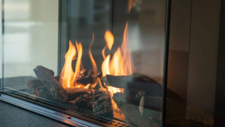 Buying a Fireplace Online – 5 Alarming DangersImage